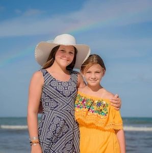 Meet your Posher, Bella